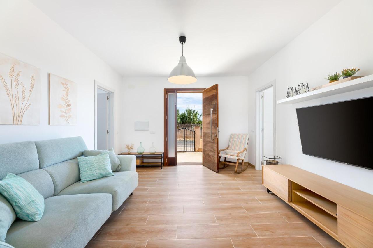 Es Cos Villa Algaida  Exteriör bild